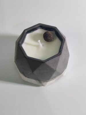 Amazing Octagon Candle